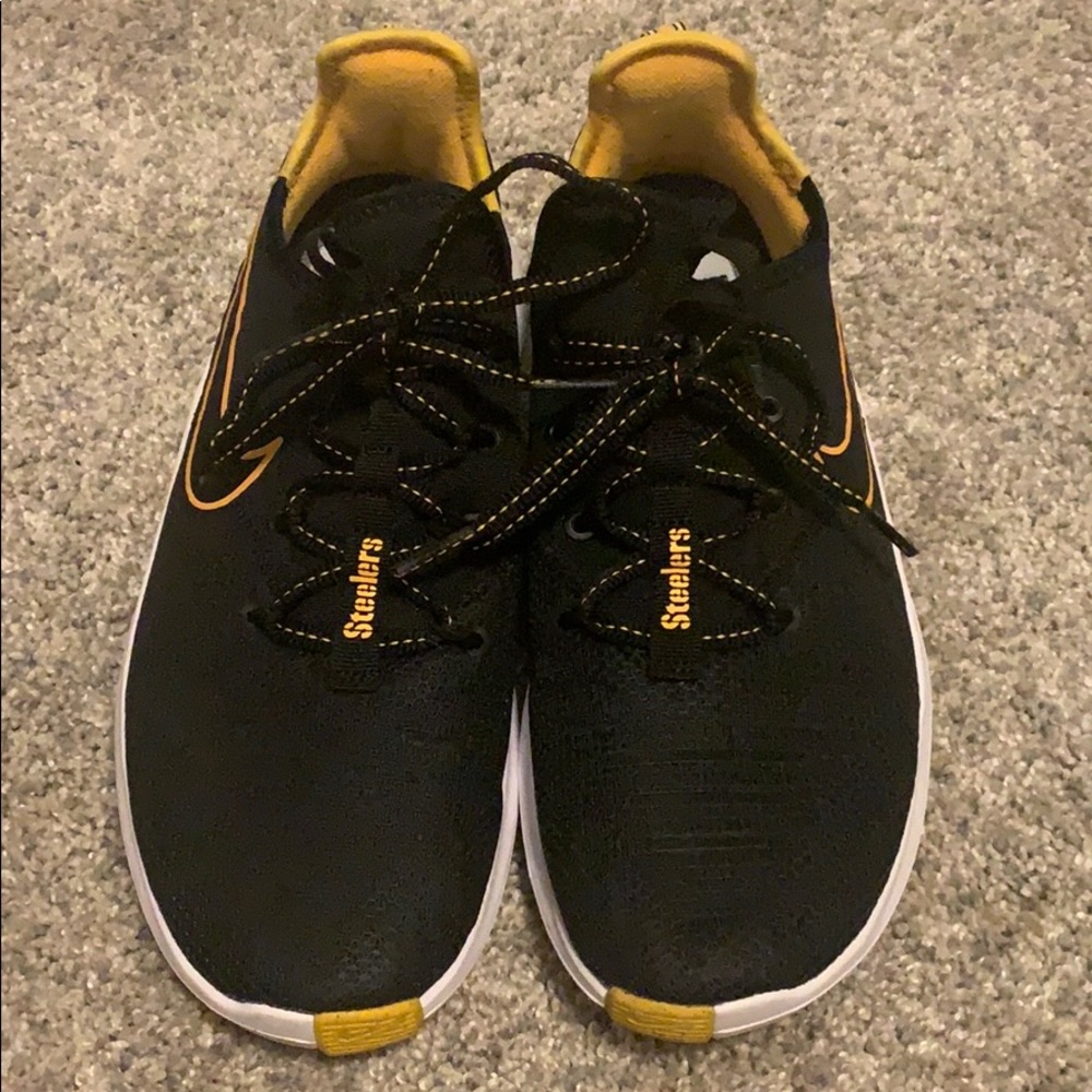 Limited edition Nike Pittsburgh Steelers sneakers